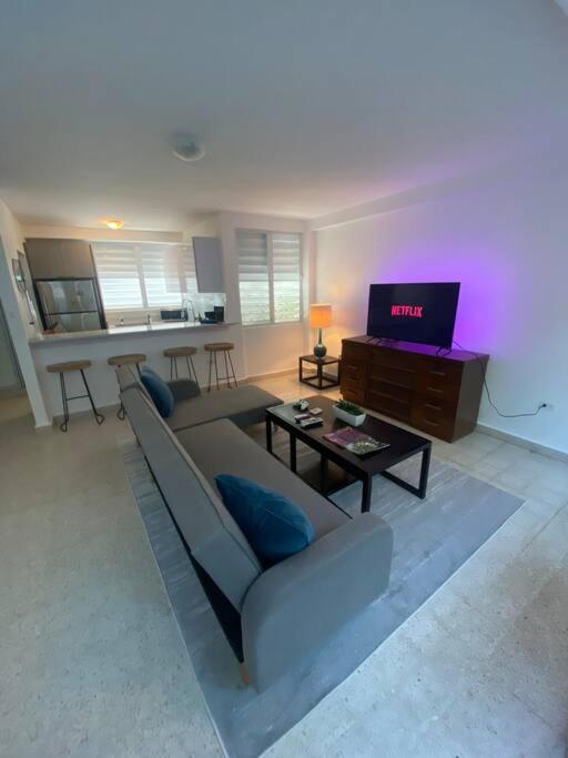 San Juan Beach Gem With Private Patio! Luaran gambar